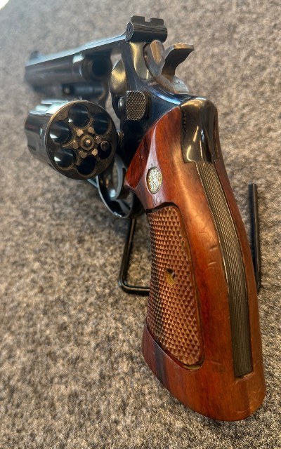 SMITH & WESSON 19-3 .357 MAG - Image 4 of 5