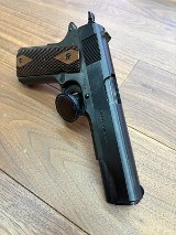COLT MFG 1911 WWI Reproduction .45 ACP - 4 of 5