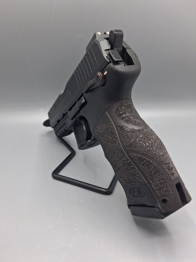 HECKLER & KOCH P30S V3 .40 S&W - Image 3 of 8