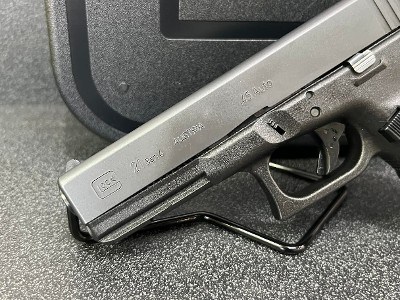 GLOCK 21 G4 .45 ACP - Image 2 of 11