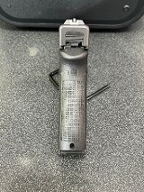 GLOCK 21 G4 .45 ACP - Image 7 of 11