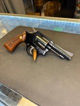 SMITH & WESSON MOD 37 .38 SPL - 1 of 4