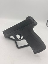 SMITH & WESSON SD40 .40 S&W - 4 of 8