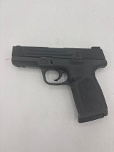 SMITH & WESSON SD40 .40 S&W - 1 of 8
