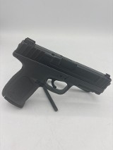 SMITH & WESSON SD40 .40 S&W - 7 of 8