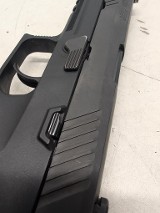 SIG SAUER P320 .40 S&W - 8 of 12