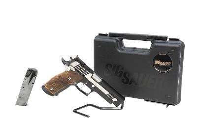 SIG SAUER Mastershop P226S 9MM LUGER (9x19 PARA) - Image 1 of 18