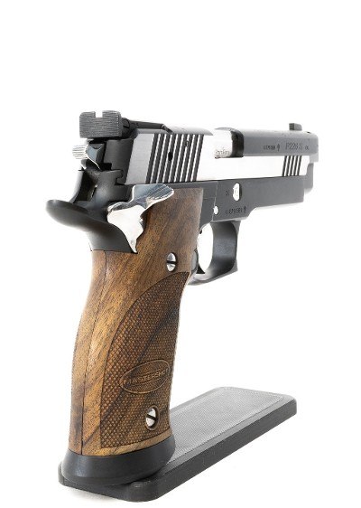 SIG SAUER Mastershop P226S 9MM LUGER (9x19 PARA) - Image 8 of 18
