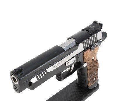 SIG SAUER Mastershop P226S 9MM LUGER (9x19 PARA) - Image 6 of 18