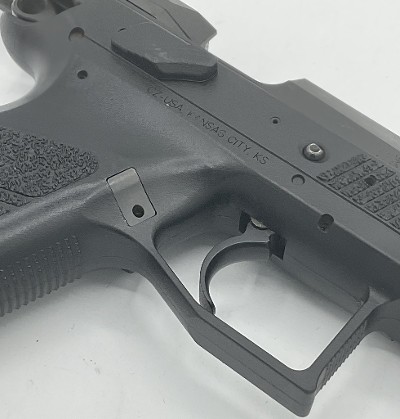 CZ 75 P-07 .40 CALIBER - Image 7 of 12