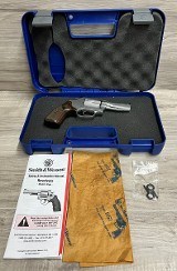 SMITH & WESSON 60-15 PRO SERIES .357 MAG - Image 8 of 8
