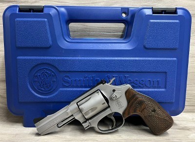 SMITH & WESSON 60-15 PRO SERIES .357 MAG - Image 1 of 8