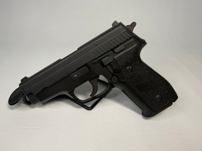 SIG SAUER P229 .40 S&W - Image 1 of 12