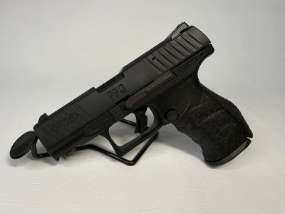 WALTHER PPQ .22 LR - Image 1 of 7