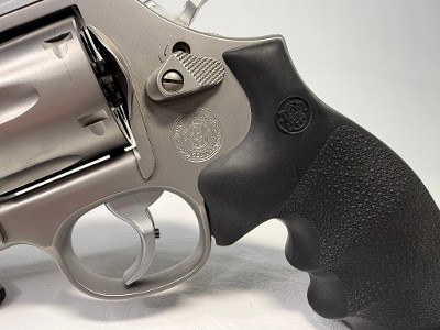 SMITH & WESSON 686 .357 MAG - Image 7 of 15