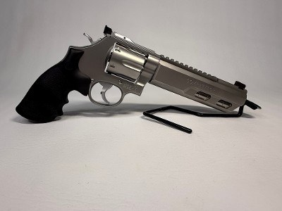 SMITH & WESSON 686 .357 MAG - Image 2 of 15
