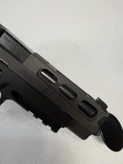 SIG SAUER P320 9MM LUGER (9x19 PARA) - Image 4 of 9