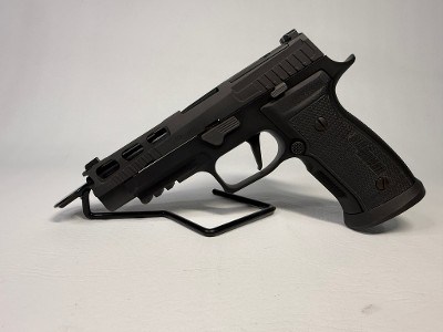 SIG SAUER P320 9MM LUGER (9x19 PARA) - Image 1 of 9