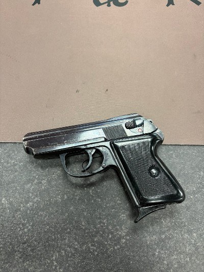 FB RADOM P-64 9x18MM MAKAROV - Image 1 of 2