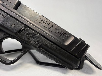 SMITH & WESSON SD9 9MM LUGER (9x19 PARA) - Image 3 of 10
