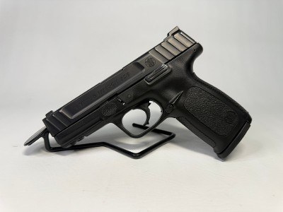 SMITH & WESSON SD9 9MM LUGER (9x19 PARA) - Image 1 of 10
