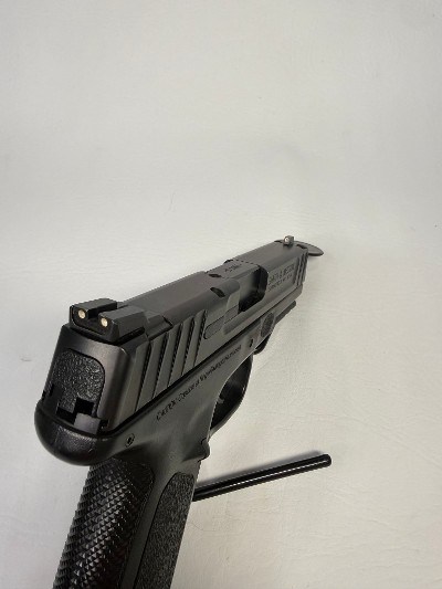 SMITH & WESSON SD9 9MM LUGER (9x19 PARA) - Image 4 of 10
