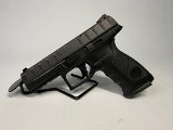 BERETTA APX 9MM LUGER (9x19 PARA) - Image 1 of 10