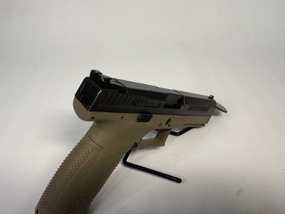 CZ P-10 F 9MM LUGER (9x19 PARA) - Image 3 of 11