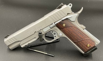 TAURUS PT-1911 SS .45 ACP - Image 1 of 7