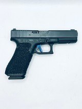 GLOCK 17 9MM LUGER (9x19 PARA) - 2 of 11