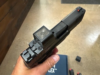 FN RELFEX BLK MRD 9MM LUGER (9x19 PARA) - Image 5 of 5