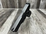GLOCK 22 GEN 3 40 Smith & Wesson - 3 of 4