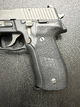 SIG SAUER P226 MK25 9MM LUGER (9X19 PARA) - 6 of 8