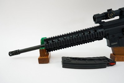 SMITH & WESSON M&P15-22 .22 LR - Image 4 of 8