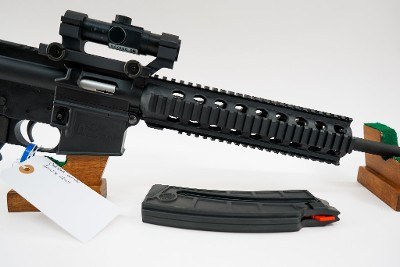 SMITH & WESSON M&P15-22 .22 LR - Image 7 of 8