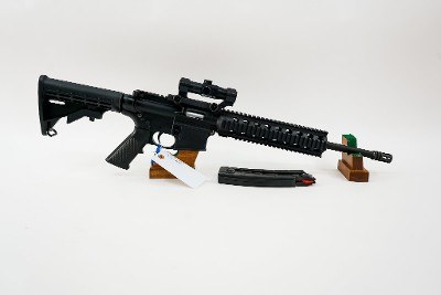 SMITH & WESSON M&P15-22 .22 LR - Image 5 of 8