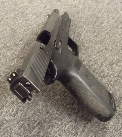 SIG SAUER P320 FULL SIZE .40 S&W - Image 5 of 6