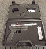 SPRINGFIELD ARMORY XD-40 .40 S&W - Image 7 of 7