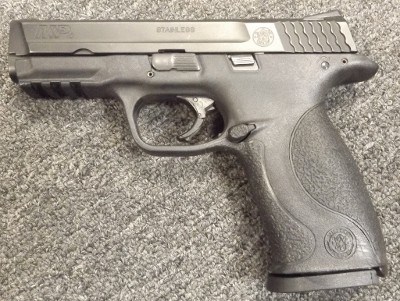SMITH & WESSON M&P40 .40 S&W - Image 1 of 6
