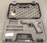 SMITH & WESSON M&P40 .40 S&W - Image 6 of 6