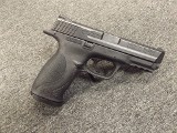 SMITH & WESSON M&P40 .40 S&W - Image 4 of 6