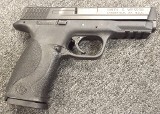 SMITH & WESSON M&P40 .40 S&W - Image 2 of 6
