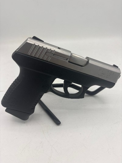 TAURUS pt 138 .380 ACP - Image 6 of 9
