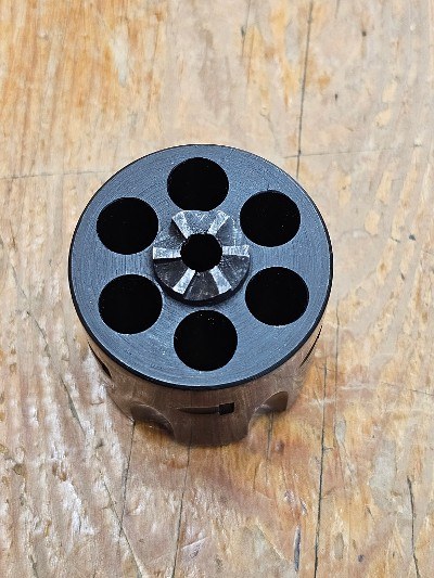 RUGER BLACKHAWK 3-SCREW.357 MAG - Image 5 of 12