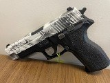 SIG SAUER P226 9MM LUGER (9X19 PARA) - Image 1 of 1