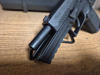 SIG SAUER P320 FULL SIZE (2024) 9MM LUGER (9X19 PARA) - Image 2 of 6