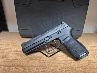 SIG SAUER P320 FULL SIZE (2024) 9MM LUGER (9X19 PARA) - Image 1 of 6