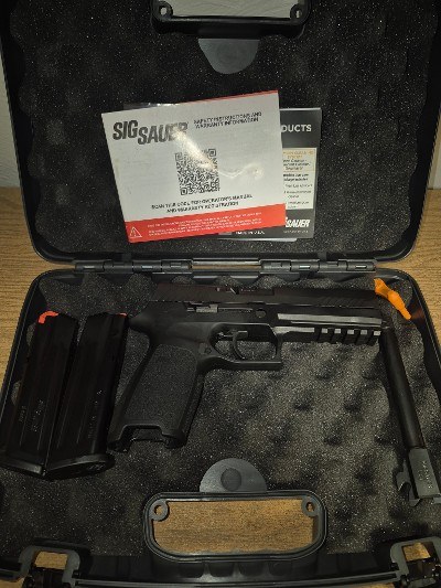 SIG SAUER P320 FULL SIZE (2024) 9MM LUGER (9X19 PARA) - Image 6 of 6