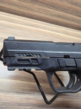 SMITH & WESSON M&P 9 SHIELD EZ 9MM LUGER (9x19 PARA) - Image 6 of 10