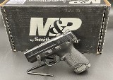 SMITH & WESSON m&p 40 shield .40 S&W - Image 1 of 5